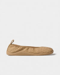 Elda Woman Camel