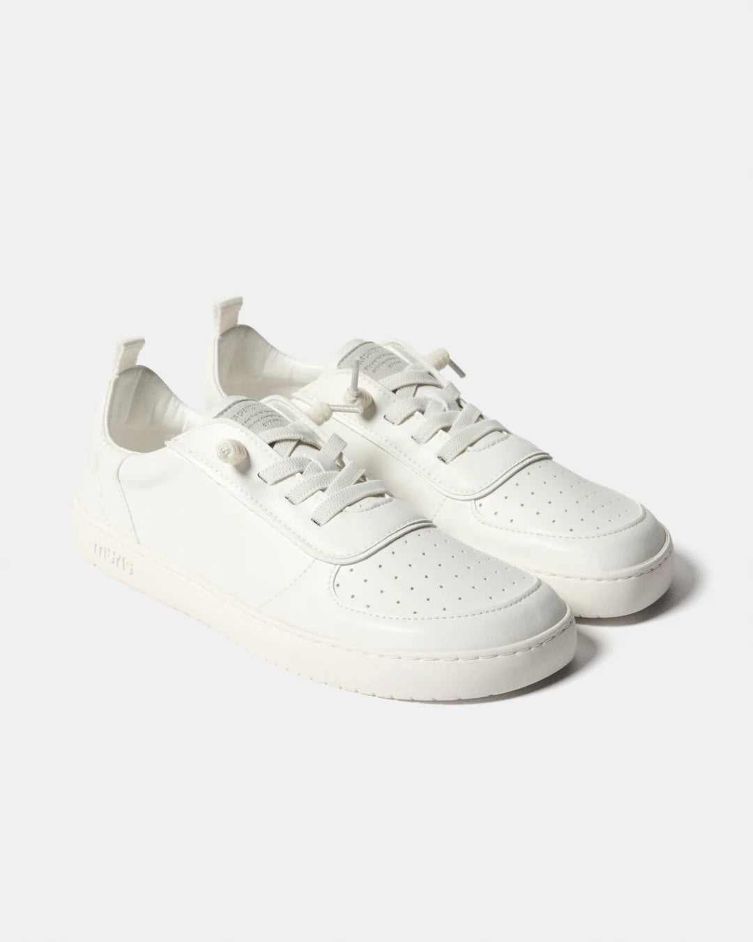 Nuuk Woman Off White